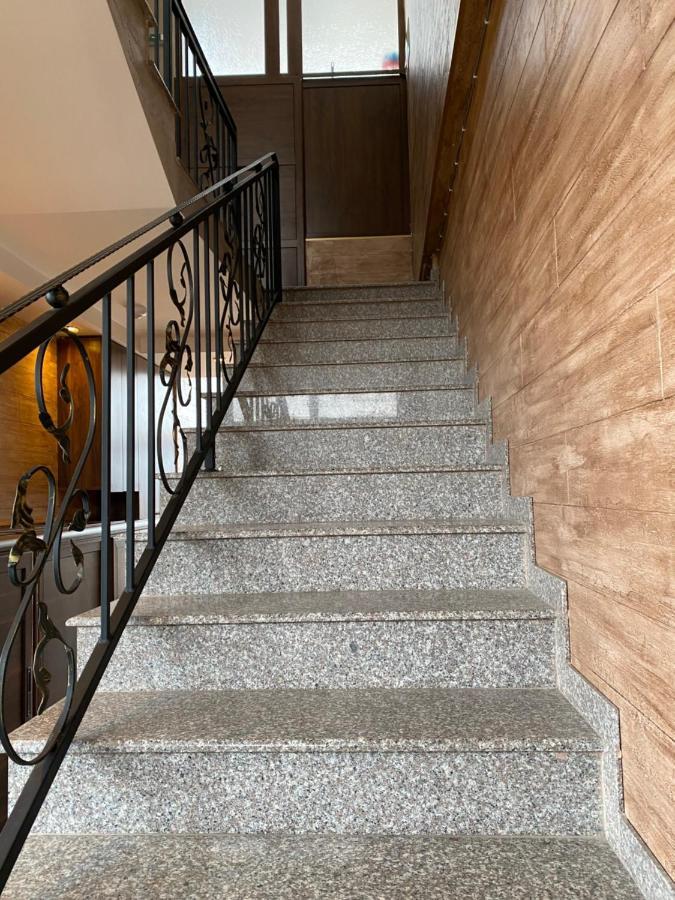 Семеен Хотел Конака Asenovgrad Exterior foto